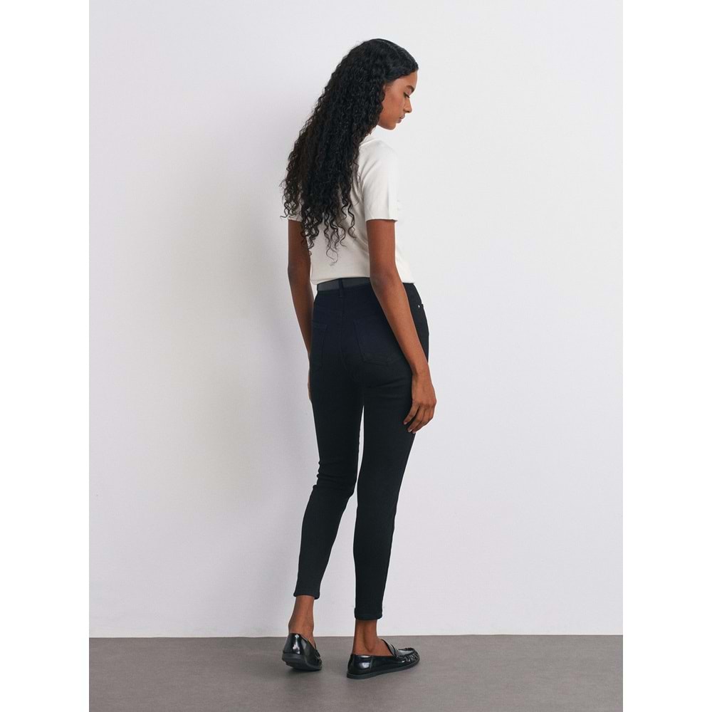 Likralı Dar Paça Pantolon 72042 - Siyah - 36