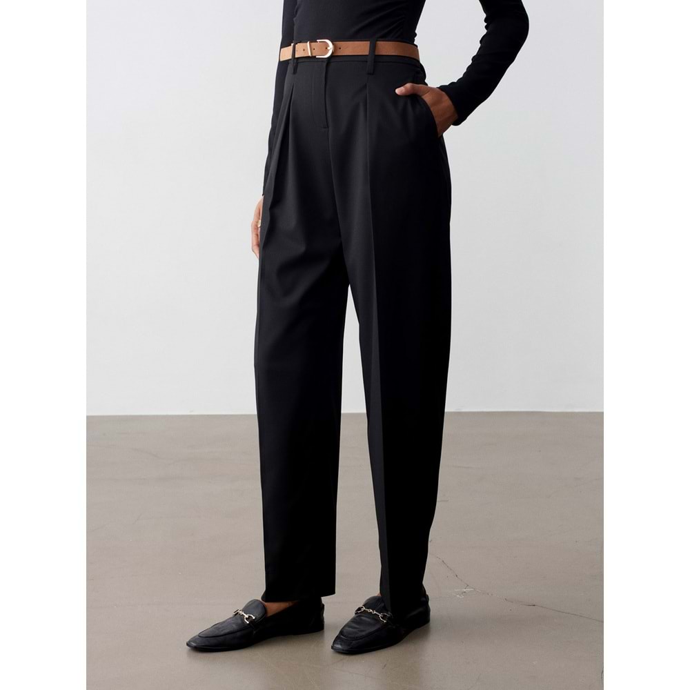 Düz Paçalı Kemerli Pantolon 72661 - Siyah - 36