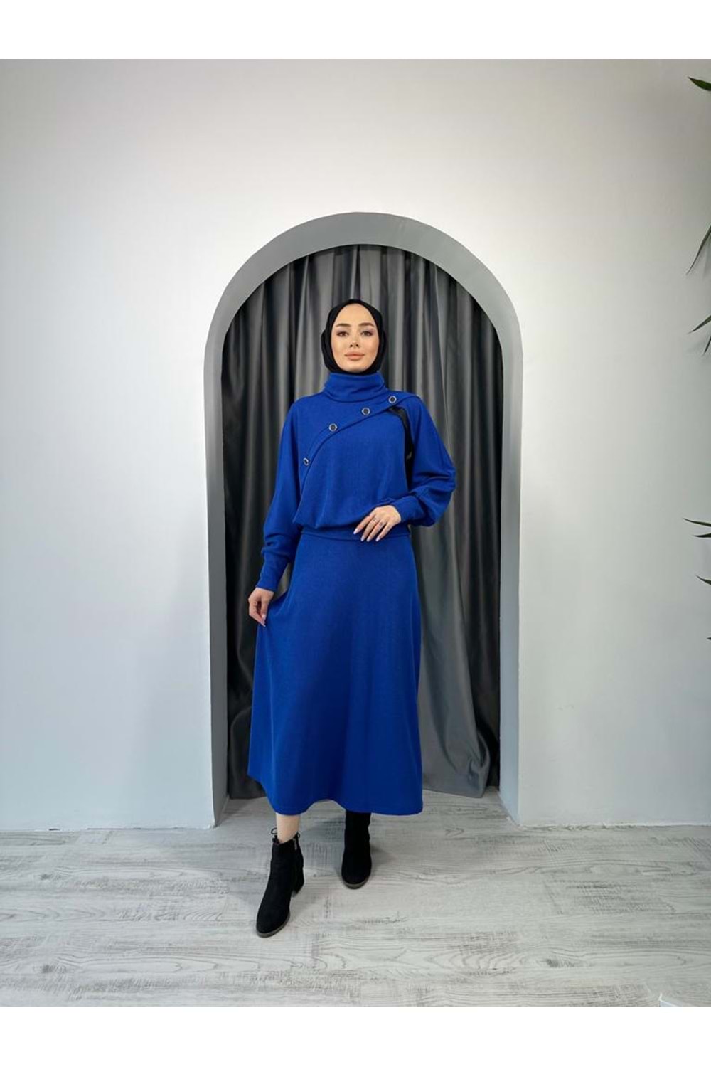 Deri Garnili Etekli Takım 31367 - Saks Mavi - M - AZRA03572-Saks Mavi-M