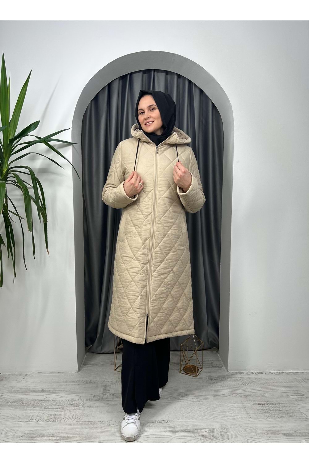 Kapişonlu Kapitone Mont 8407 - Bej - 38 - AZRA03858-Bej-38