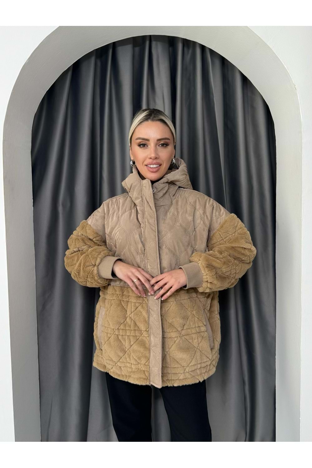 Kapşonlu Süet Peluş Mont 06066 - Sütlü Kahve - S-M - AZRA05059-Sütlü Kahve-S-M