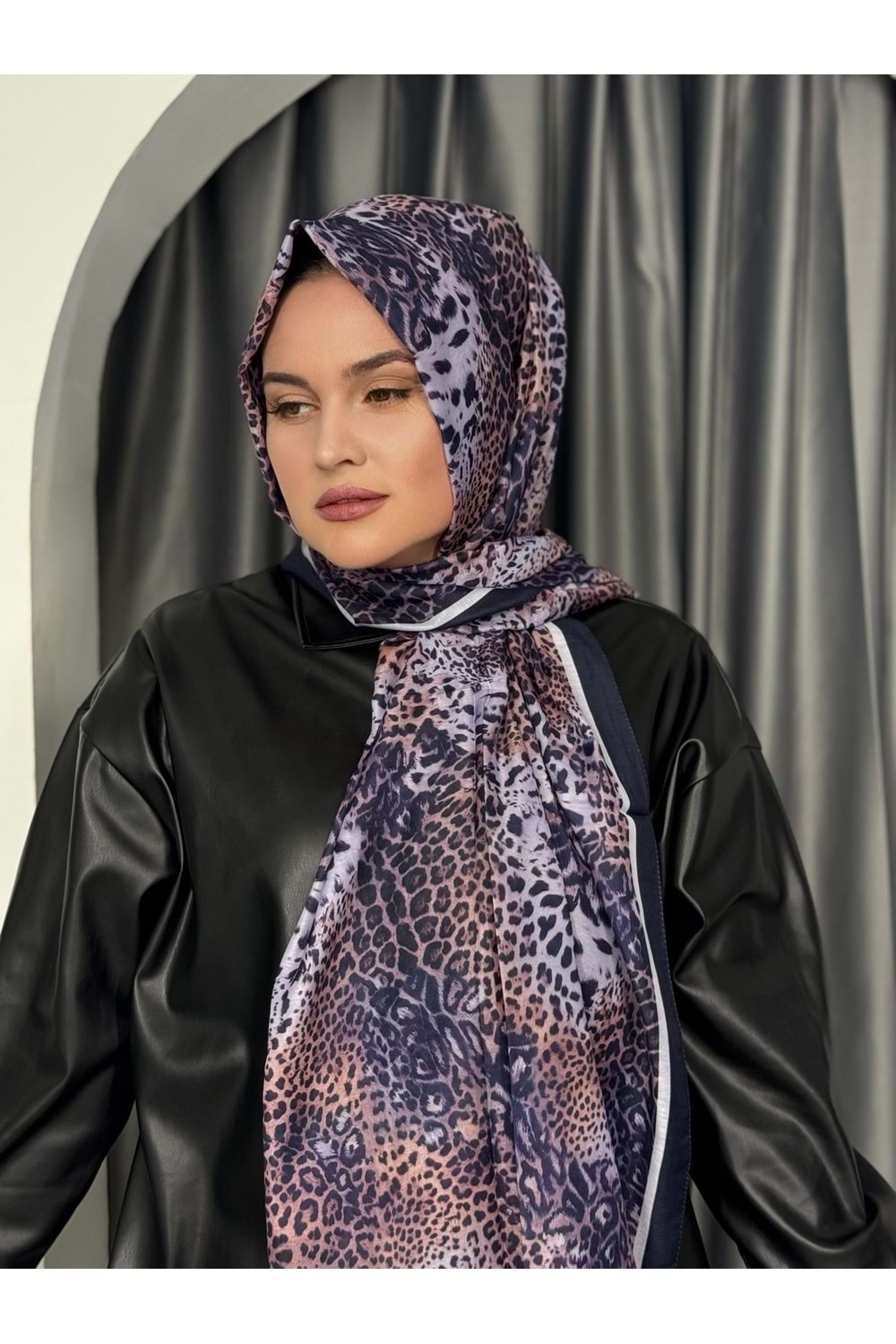 Küçük Leopar Desen Soft Şal 2269 - Mor - TEK BEDEN - AZRA05095-Mor-TEK BEDEN