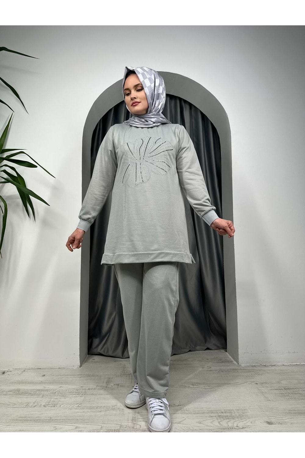 Yonca Desen Takım 1112 TK - Gri - 46-48 - AZRA05203-43552