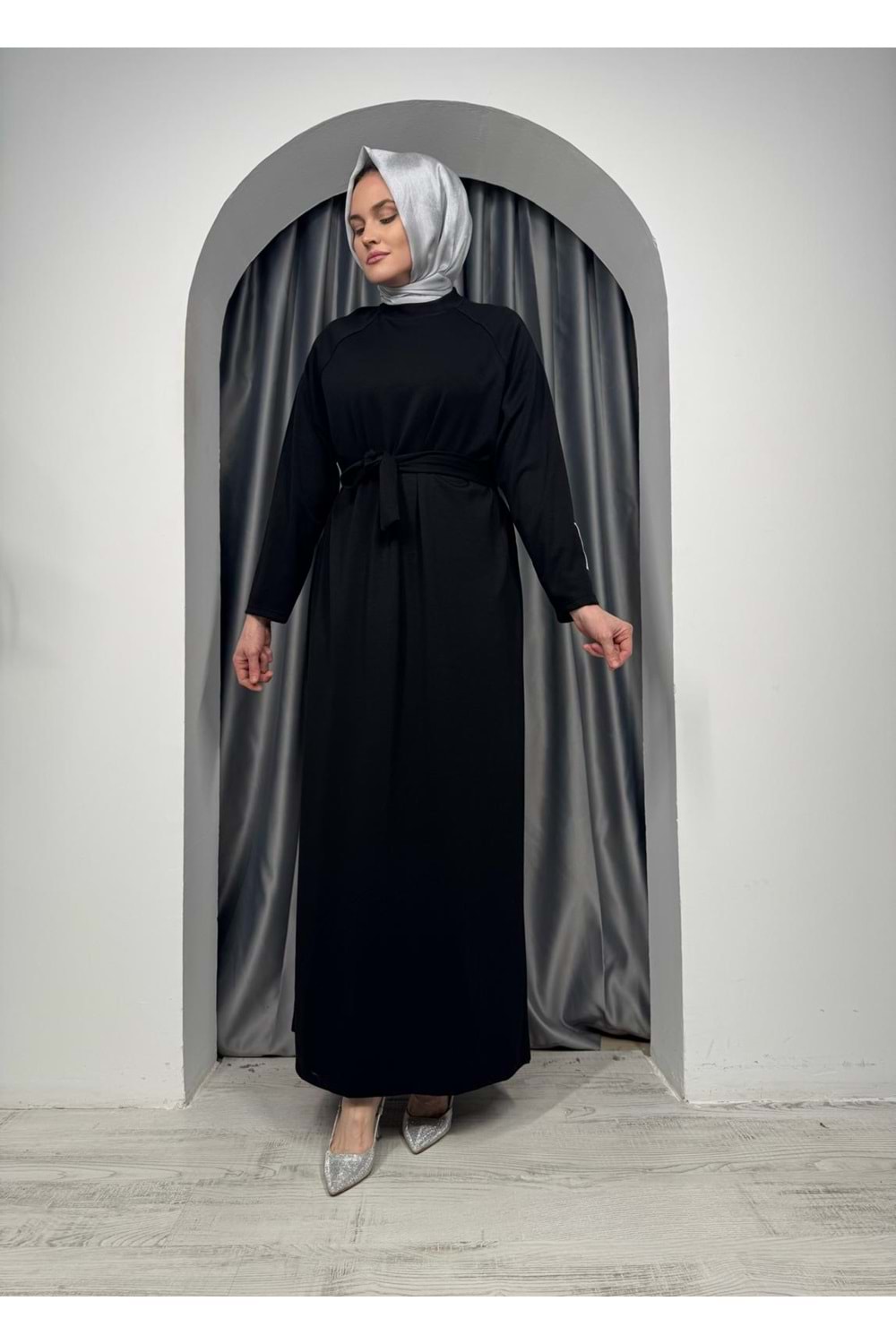 Oysho Reglan Kol Logolu Elbise 2368 - Siyah - S-M - AZRA05337-44432