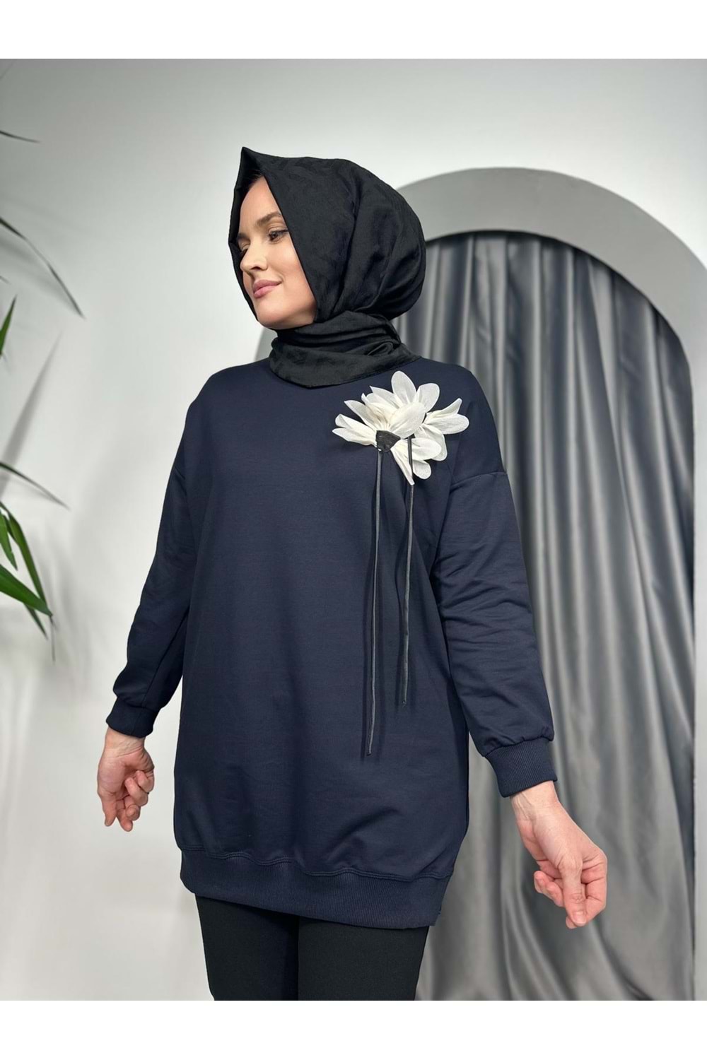 Önü Çiçek Detaylı Tunik 25337 - Lacivert - S-M - AZRA05403-45157