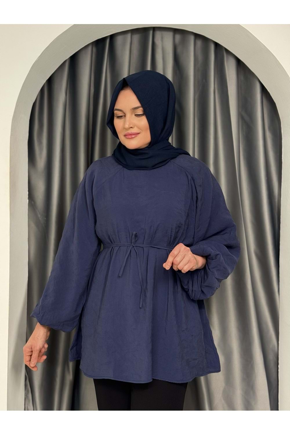 Kolları Balon Kemerli Gömlek 25854 - Lacivert - L - AZRA05418-45395