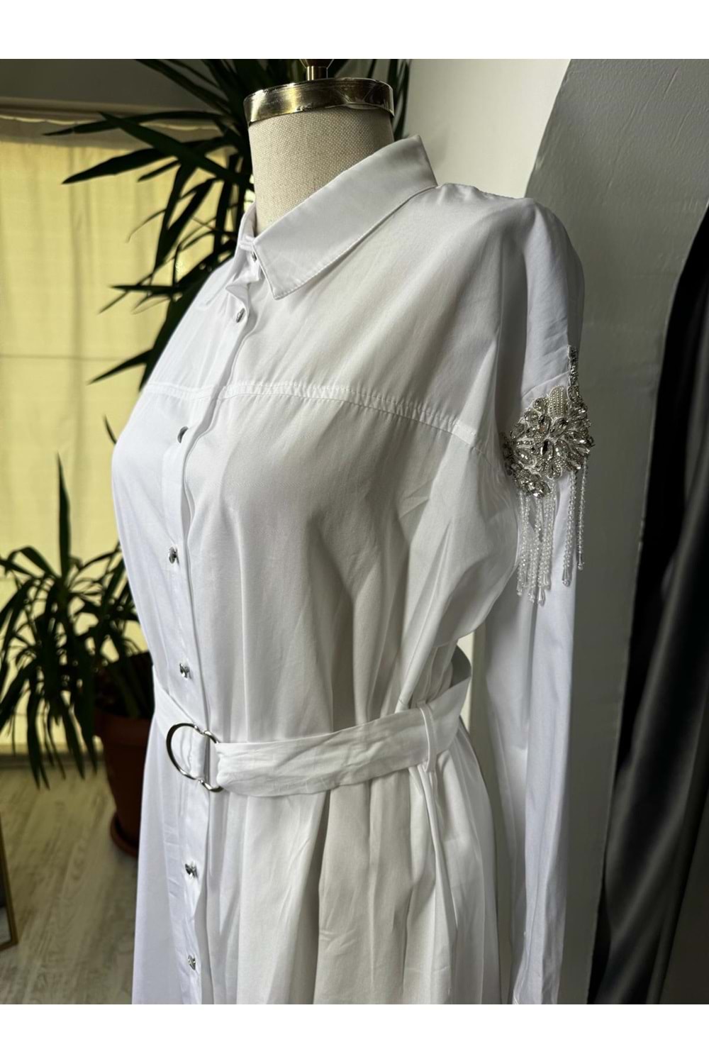 Kolları Taşlı Beli Kemerli Gömlek 170171 - Beyaz - TEK BEDEN - AZRA05723-47205