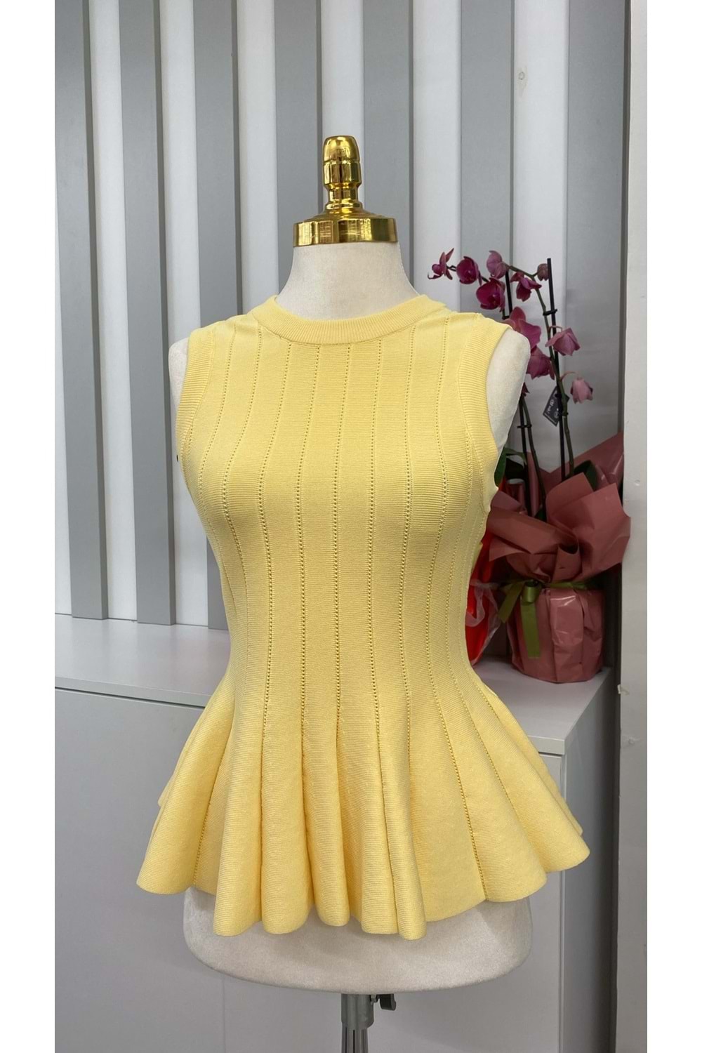 Bisiklet Yaka Volanlı Triko Bluz 10740 - Sarı - TEK BEDEN - AZRA05756-47438