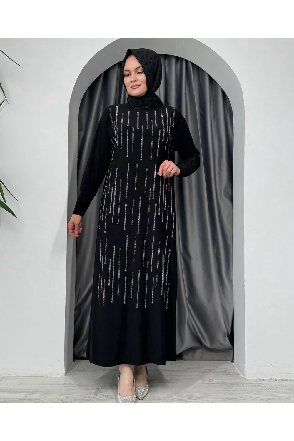Önü Taşlı Sendy Elbise 1532 - Siyah - 38-40