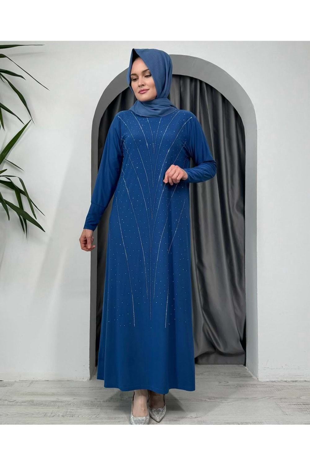 Önü Pullu Sendy Elbise 8656 - Mavi - 42-44