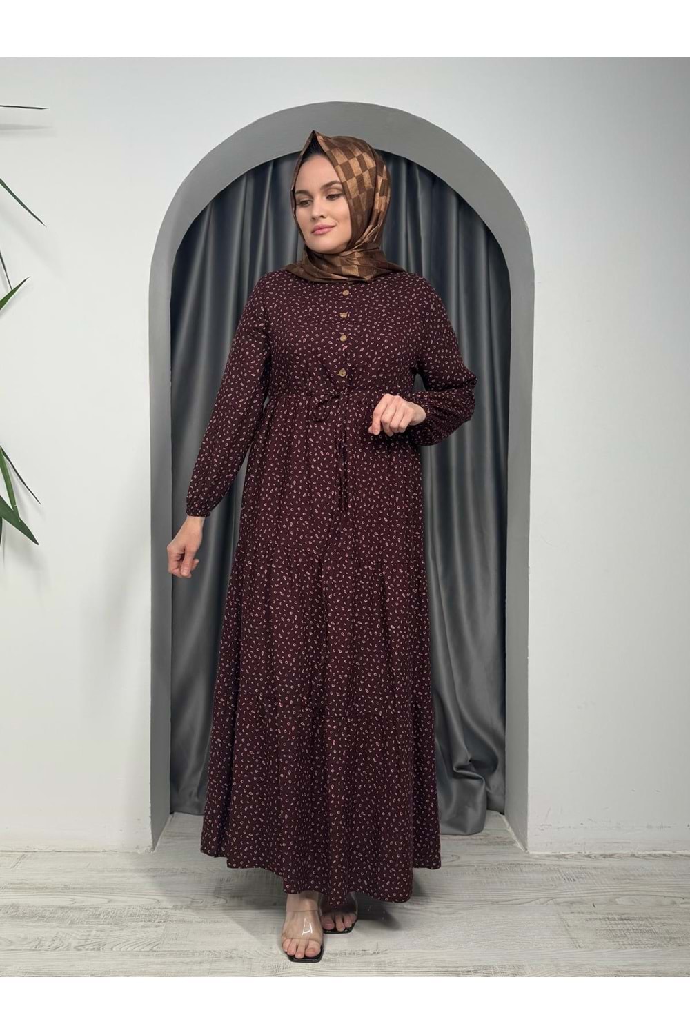 Küçük Çıtır Çiçekli Elbise 01034 - Kahve Rengi - 50-52