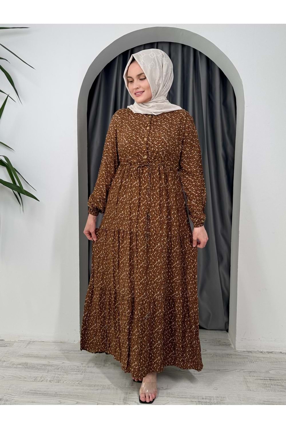 Minik Çiçek Desen Elbise 55455 - Kahve Rengi - 50-52