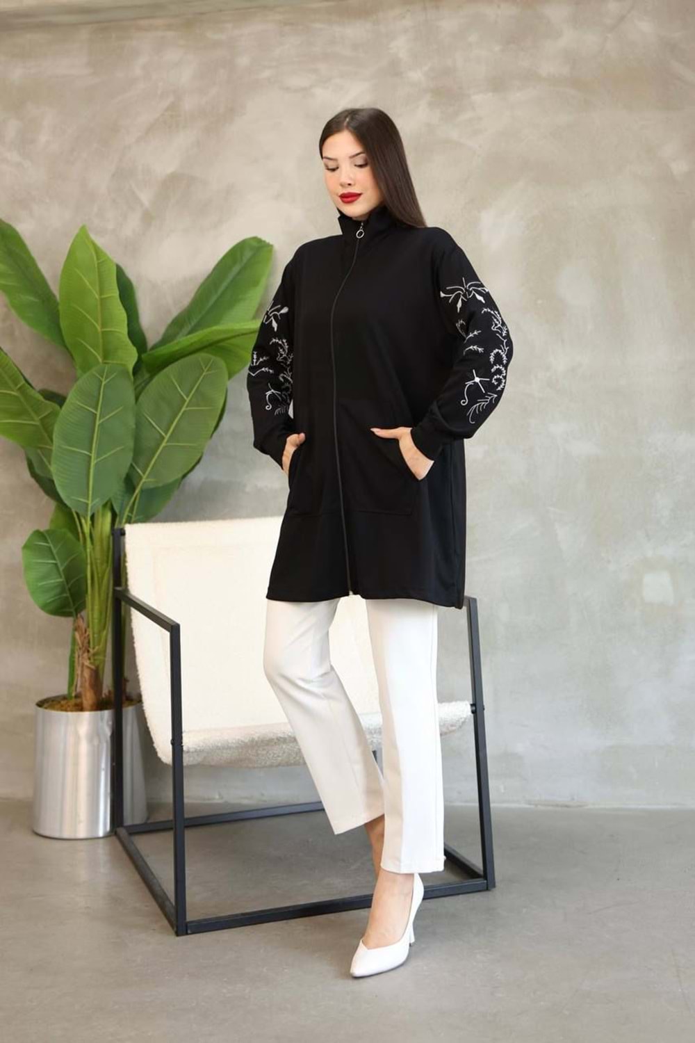 Kolları Nakışlı Hırka 26130 - Siyah - S