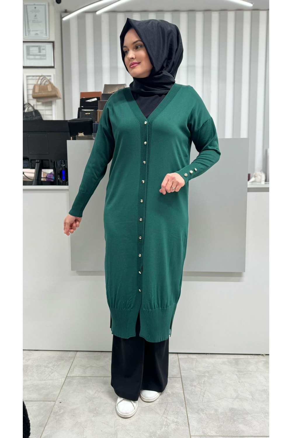 Uzun Düz Merserize Hırka 3250 - Zümrüt Yeşili - TEK BEDEN