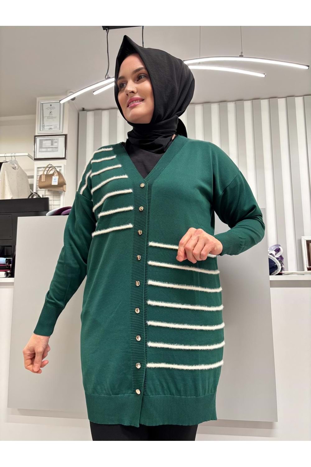 Şerit Tüylü Merserize Hırka 3282 - Zümrüt Yeşili - TEK BEDEN - AZRA07178-57322