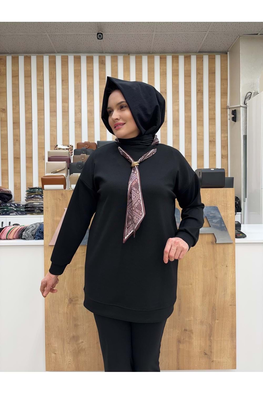 Oysho Fularlı Tunik 831 - Siyah - S-M - AZRA07299-58111