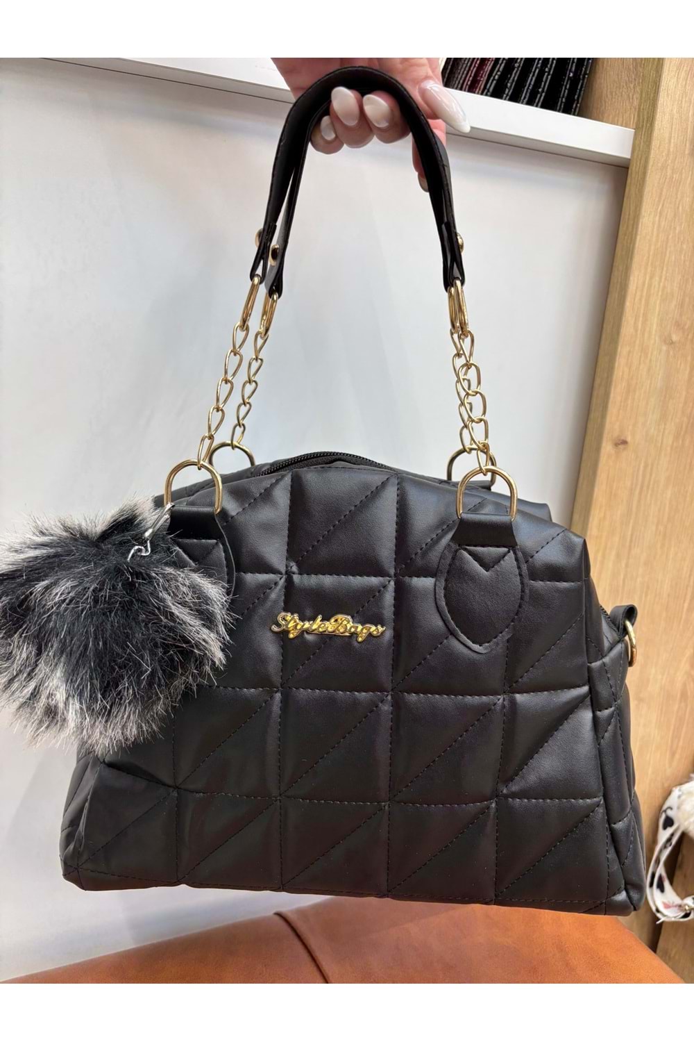 Ponponlu Kapitone Çanta 1754 - Siyah - TEK BEDEN