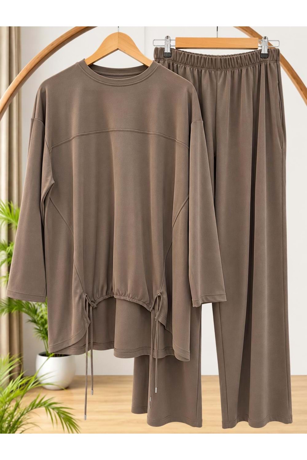 Önü Büzgülü Takım 3470 - Sütlü Kahve - L-XL
