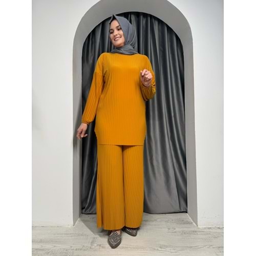 Piliseli Kolları Lastikli Sendy Takım 1967 - Hardal - 38-40 - AZRA05399-45050