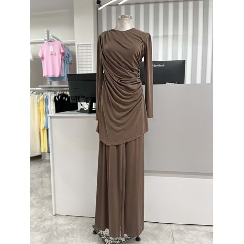 Büzgülü Lüks Takım 14349 - Sütlü Kahve - L