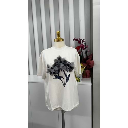 Gri Çiçekli Tişört 251069 - Beyaz - L
