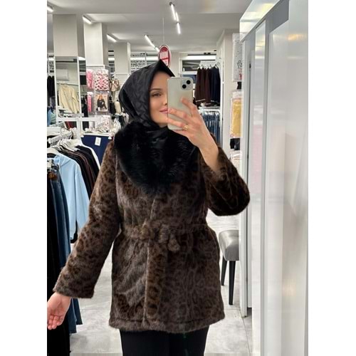 Yakası Kürklü Mont 140204 - Siyah - S - AZRA07239-Siyah-S