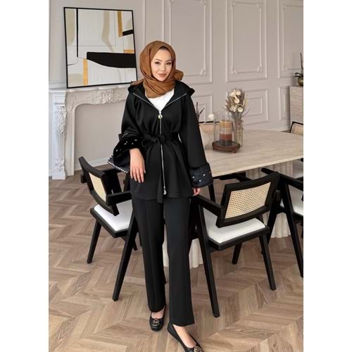 Kol Ucu Ve Yakası Tüylü Takım 2089 - Siyah - S-M