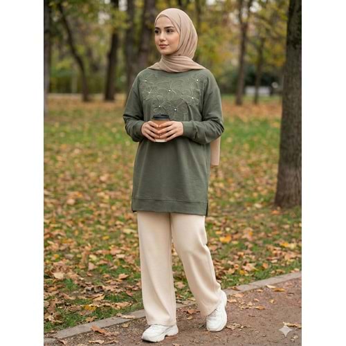 Çiçek Nakışlı Taş Detaylı Tunik 26810 - Lacivert - L