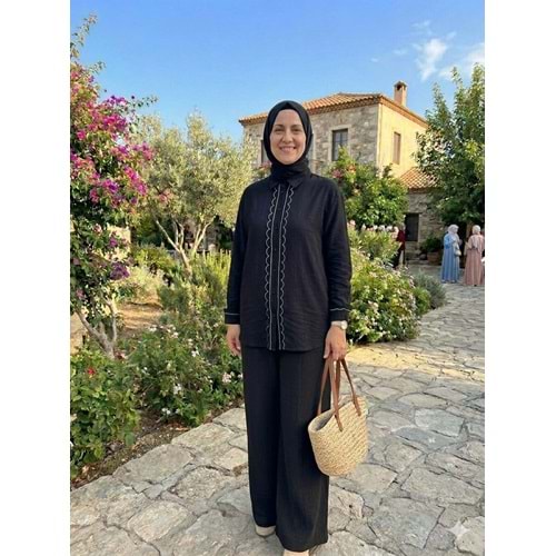 Taşlı Aksesuar Görünümlü Gömlek 26791 - Siyah - L