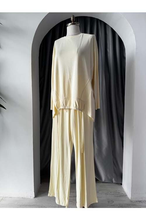 Kesik ve Büzgü Detaylı Takım 34319 - Sarı - S - AZRA05734-47267