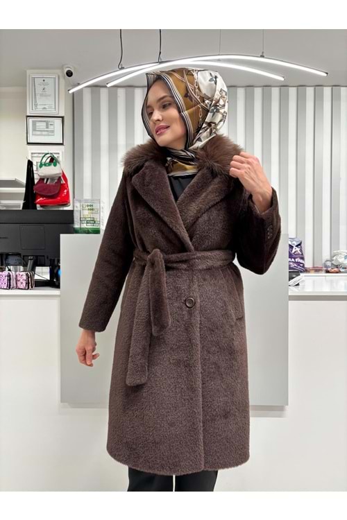 Kürk Yaka Kaban 36122 - Acı Kahve - L