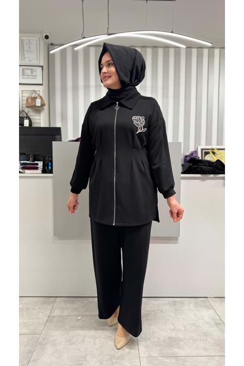 Önleri Pileli Takım 120307 - Siyah - 36 - AZRA07118-57001