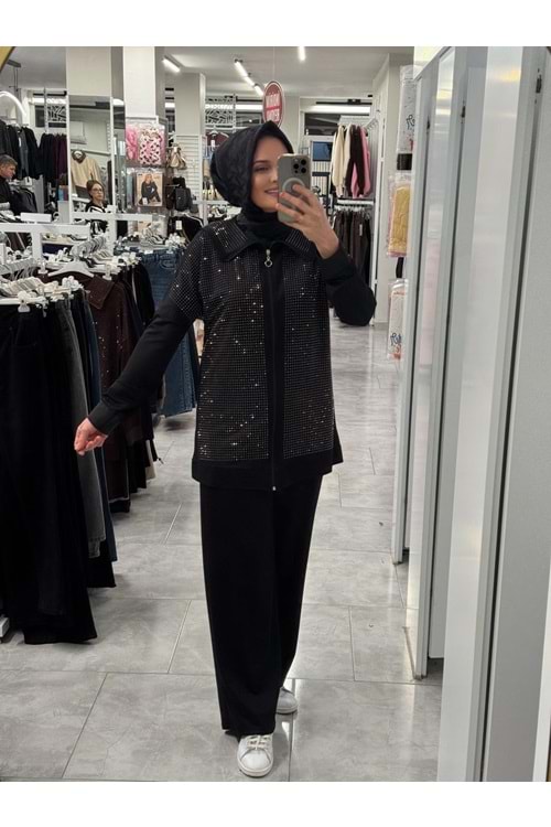 Önleri Pullu Takım 1250 - Siyah - 40 - AZRA07332-Siyah-40