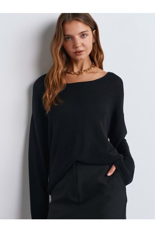 Oval Yaka Kazak 10706 - Siyah - TEK BEDEN - AZRA07430-Siyah-TEK BEDEN