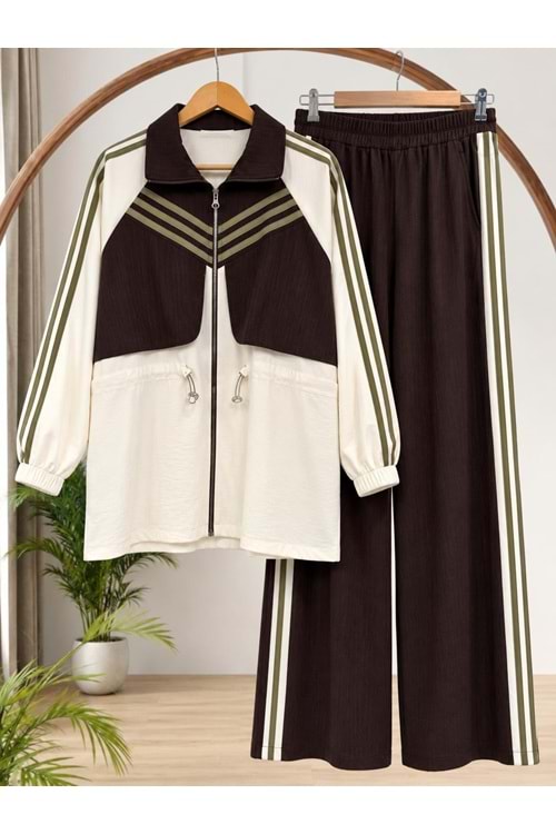 Pelerinli Spor Takım 160 - Kahve Rengi - L-XL