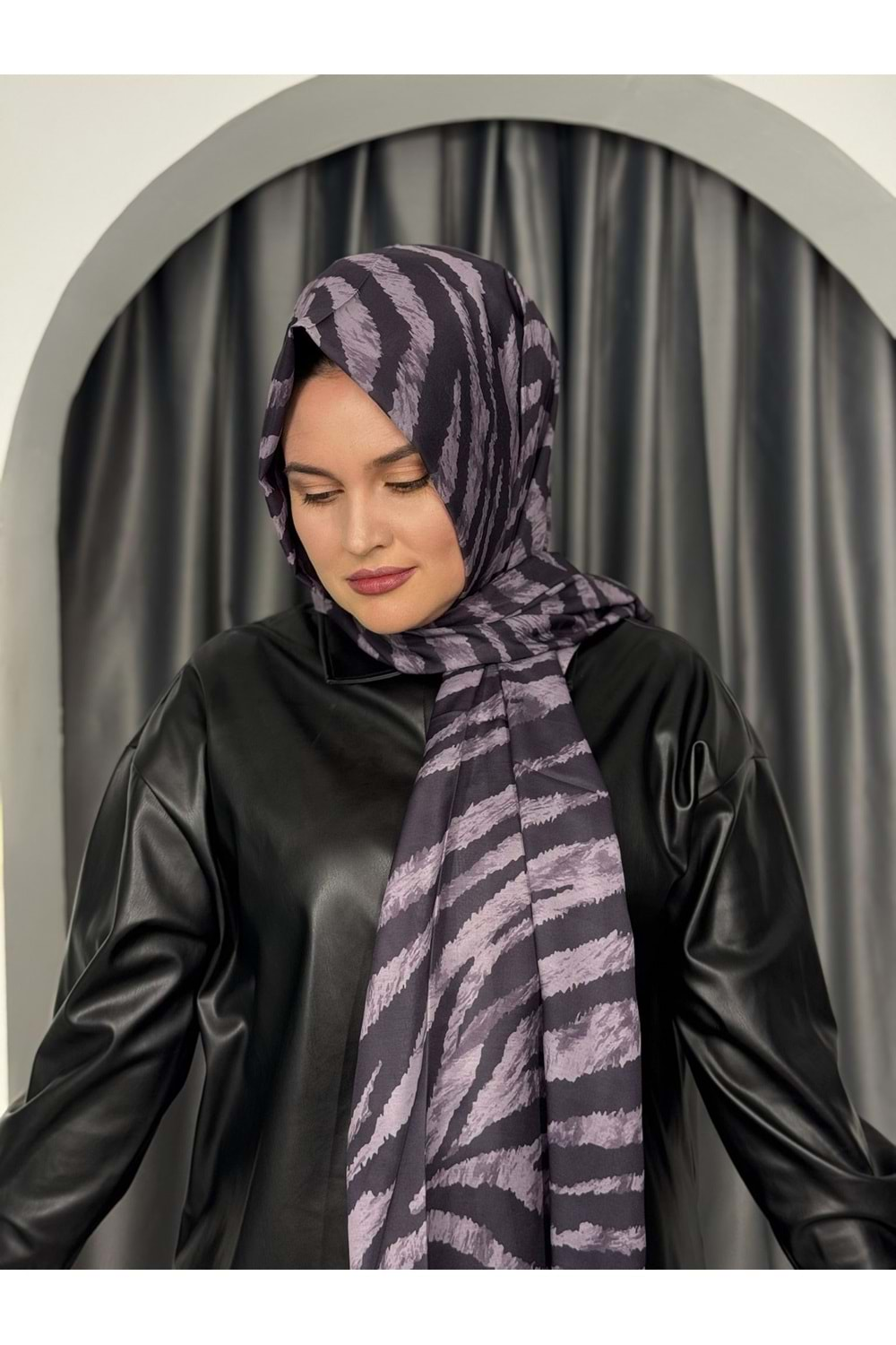 Zebra Desenli Soft Şal 3010 - Koyu Eflatun - TEK BEDEN - AZRA05097-Koyu Eflat-TEK BEDEN