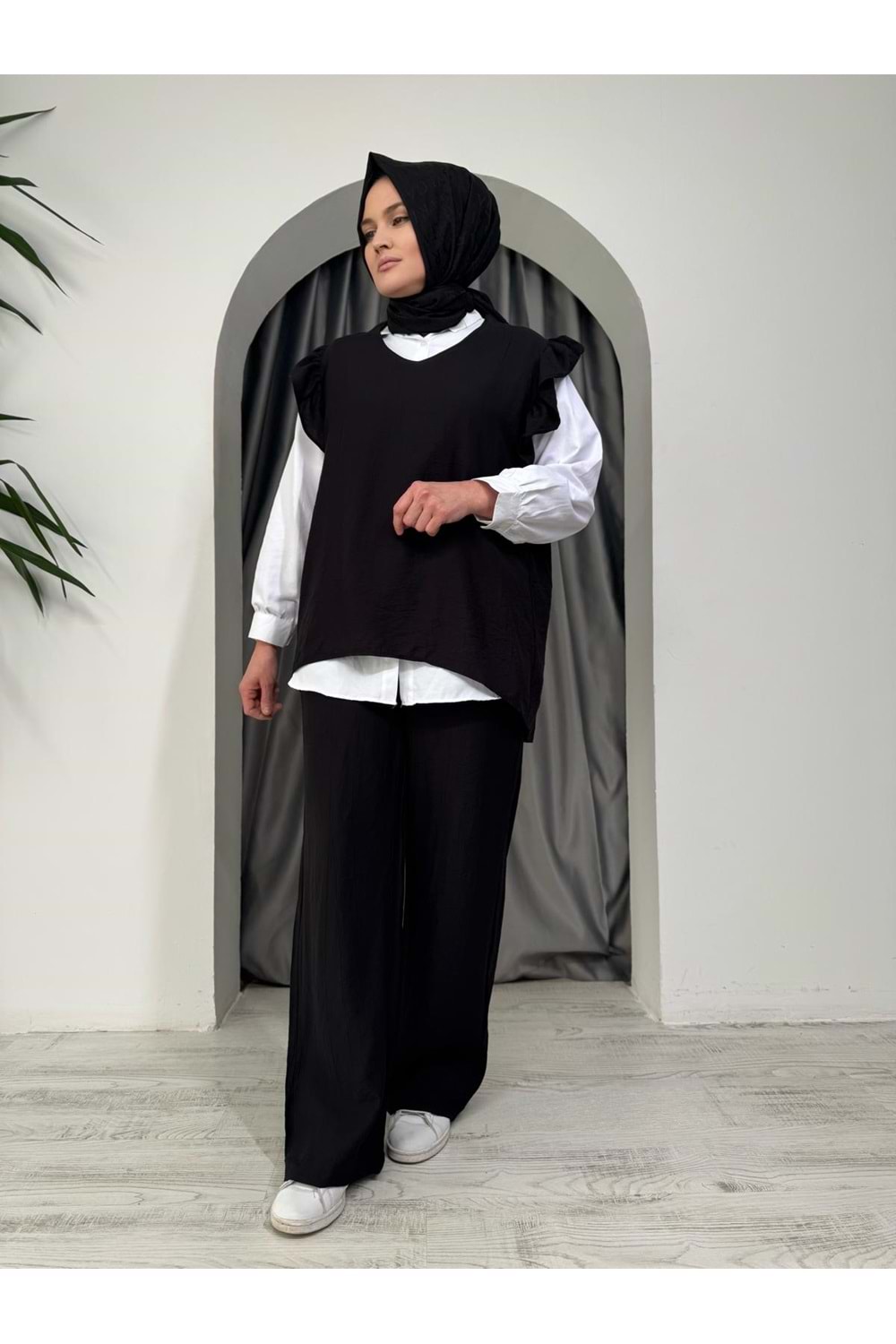 Kolları Büzgülü Üçlü Takım 25865 - Siyah - L