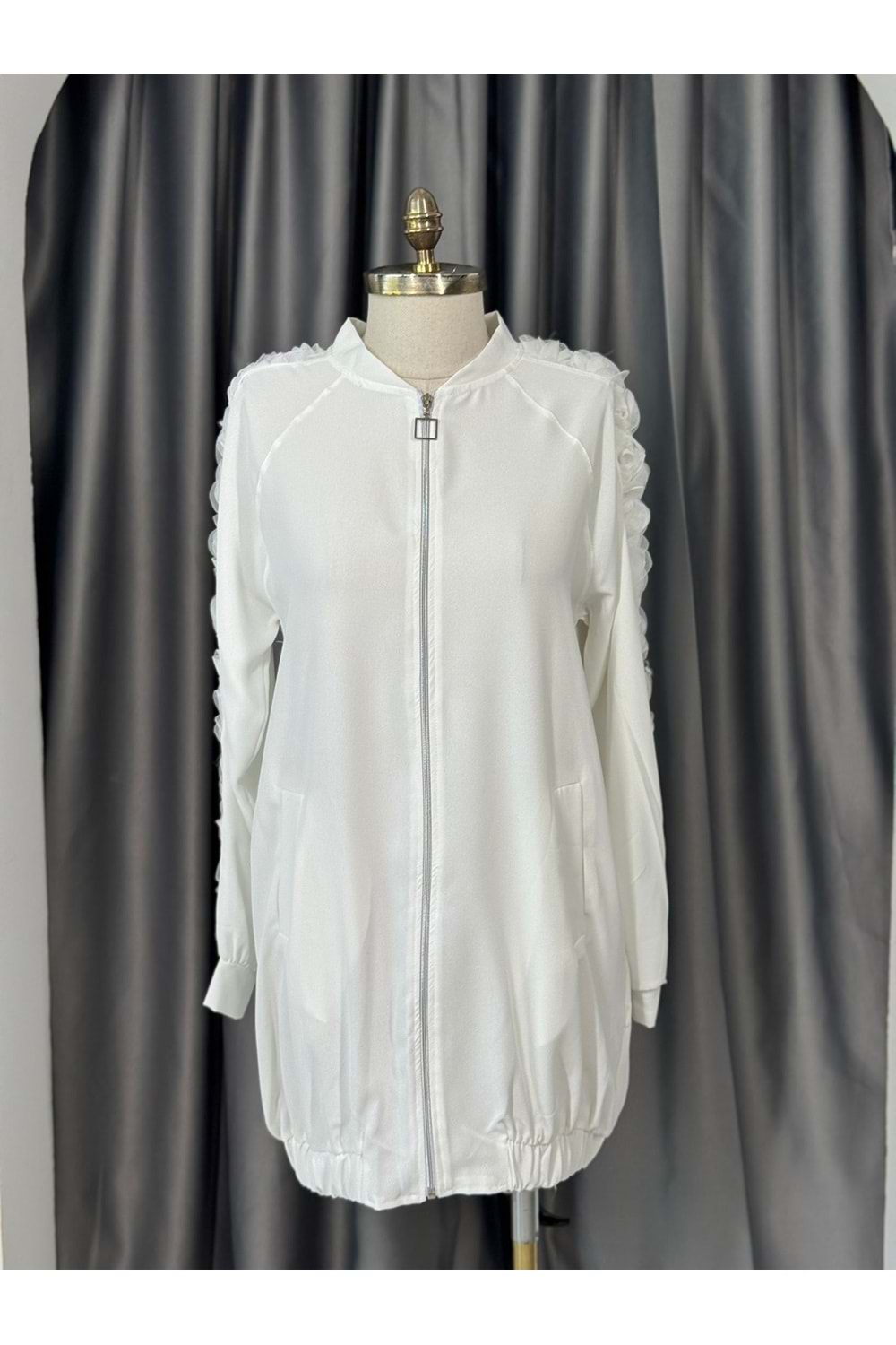 Kolları Gül Detaylı Kap 140106 - Beyaz - 36 - AZRA05694-46903