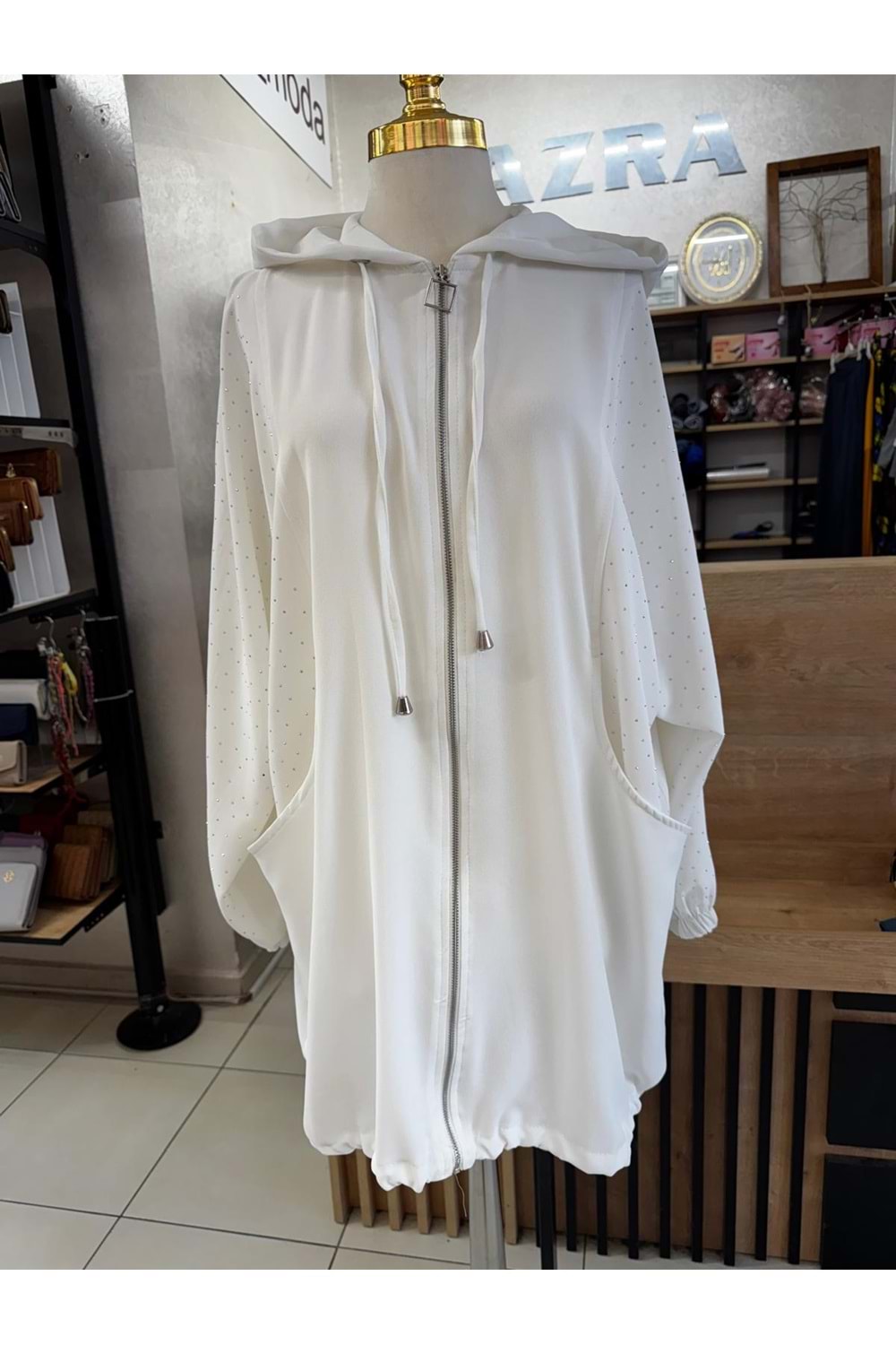 Oversize Kanguru Cepli Pullu Kot 140105 - Beyaz - 40 - AZRA05722-47194