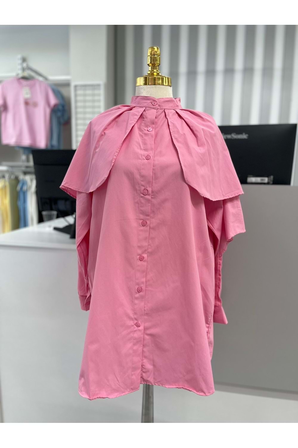 Omuzları Pelerinli Gömlek 782 - Pembe - L-XL - AZRA05754-47424