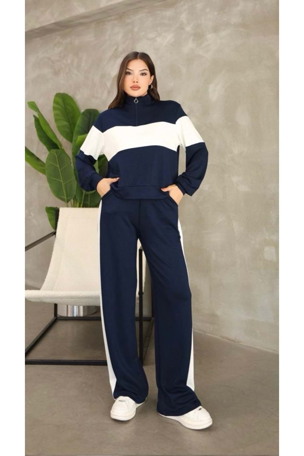 Garni Detaylı Taşlı Takım 26126 - Lacivert - M